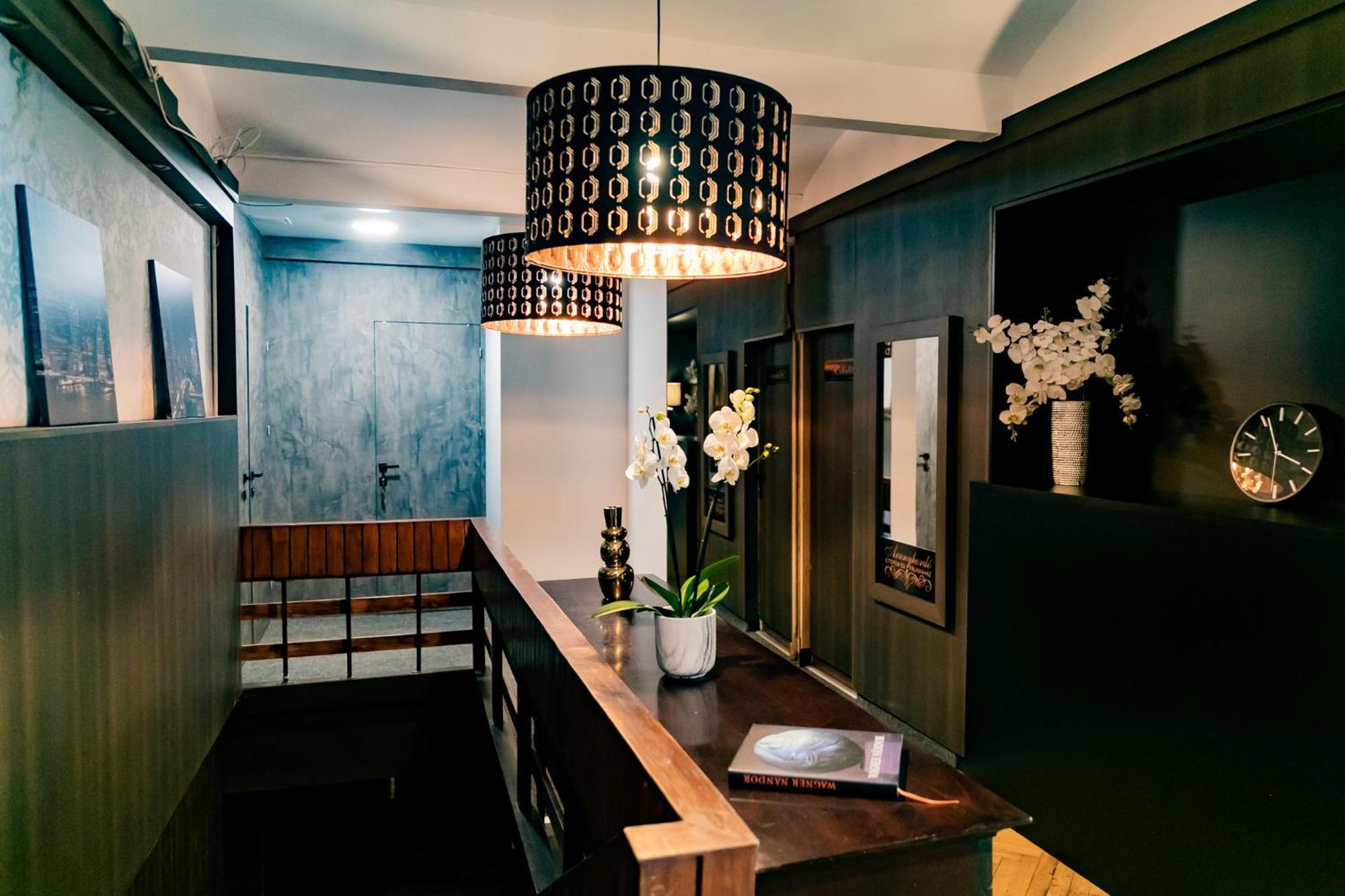 Motel1- A Megfizetheto Luxus! Dunaújváros Eksteriør billede