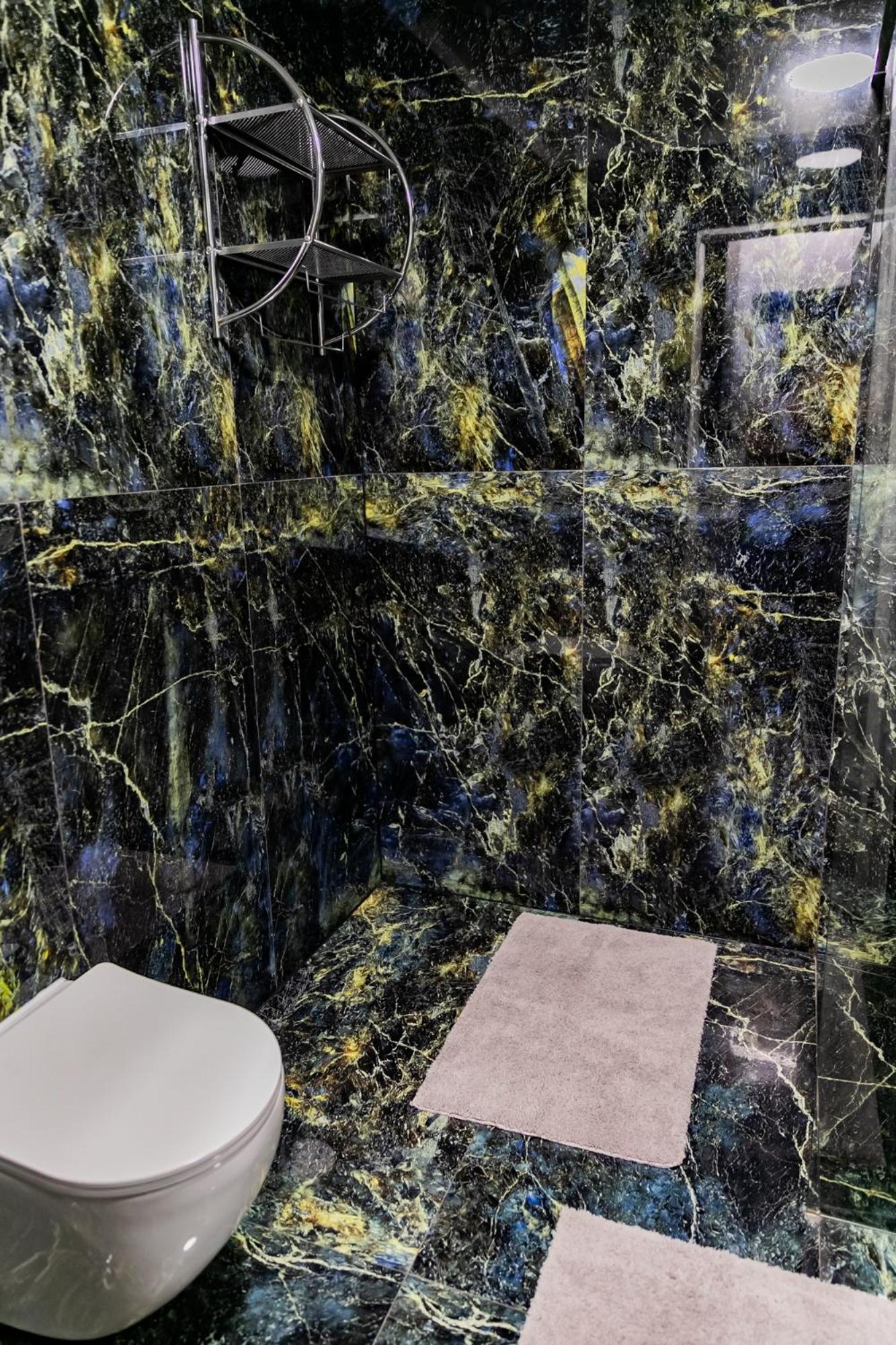 Motel1- A Megfizetheto Luxus! Dunaújváros Eksteriør billede