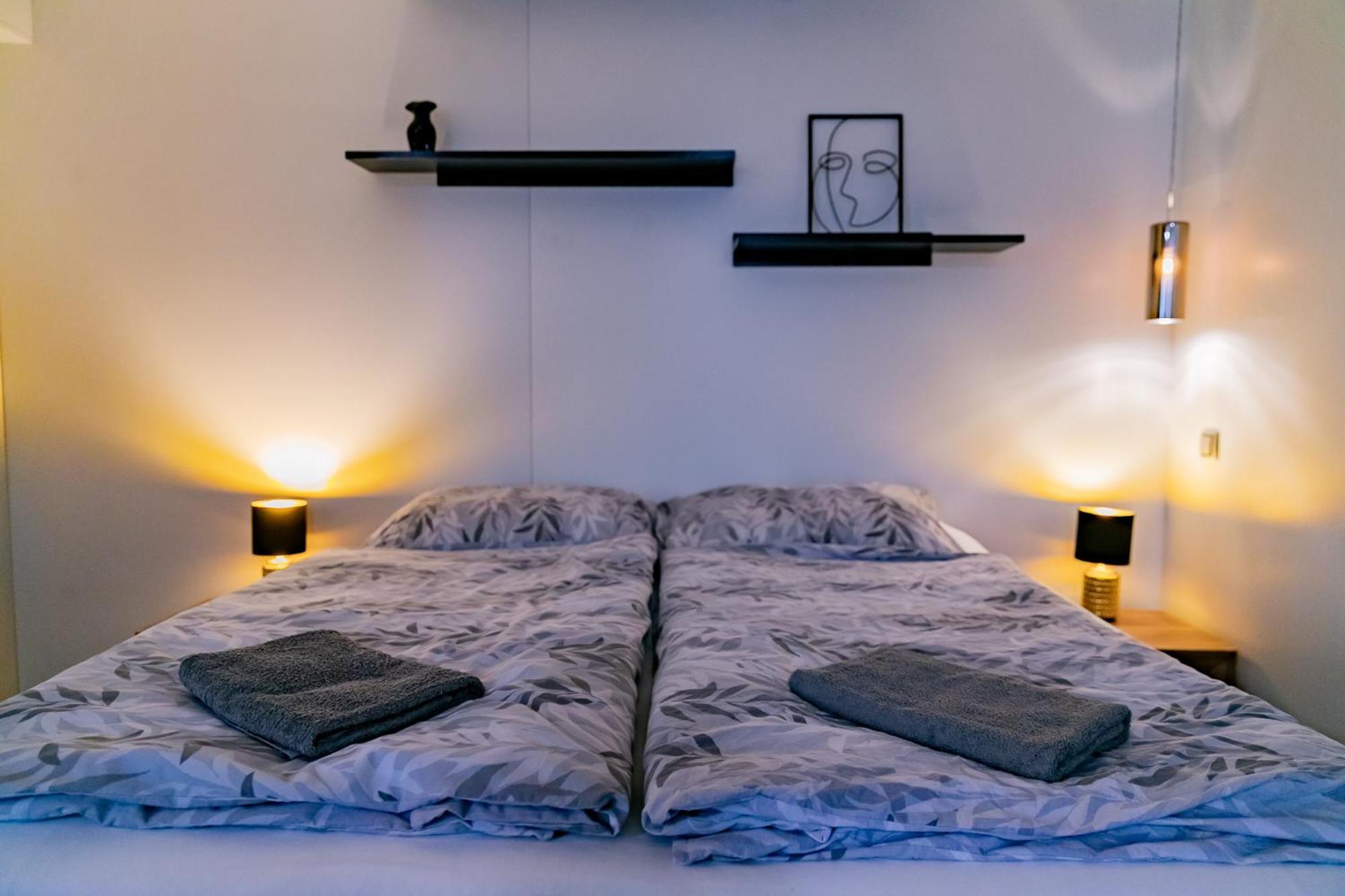 Motel1- A Megfizetheto Luxus! Dunaújváros Eksteriør billede