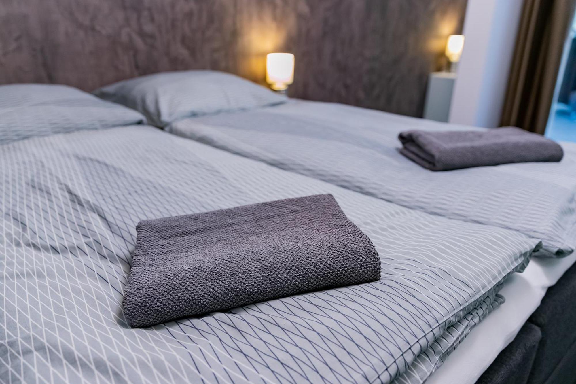 Motel1- A Megfizetheto Luxus! Dunaújváros Eksteriør billede