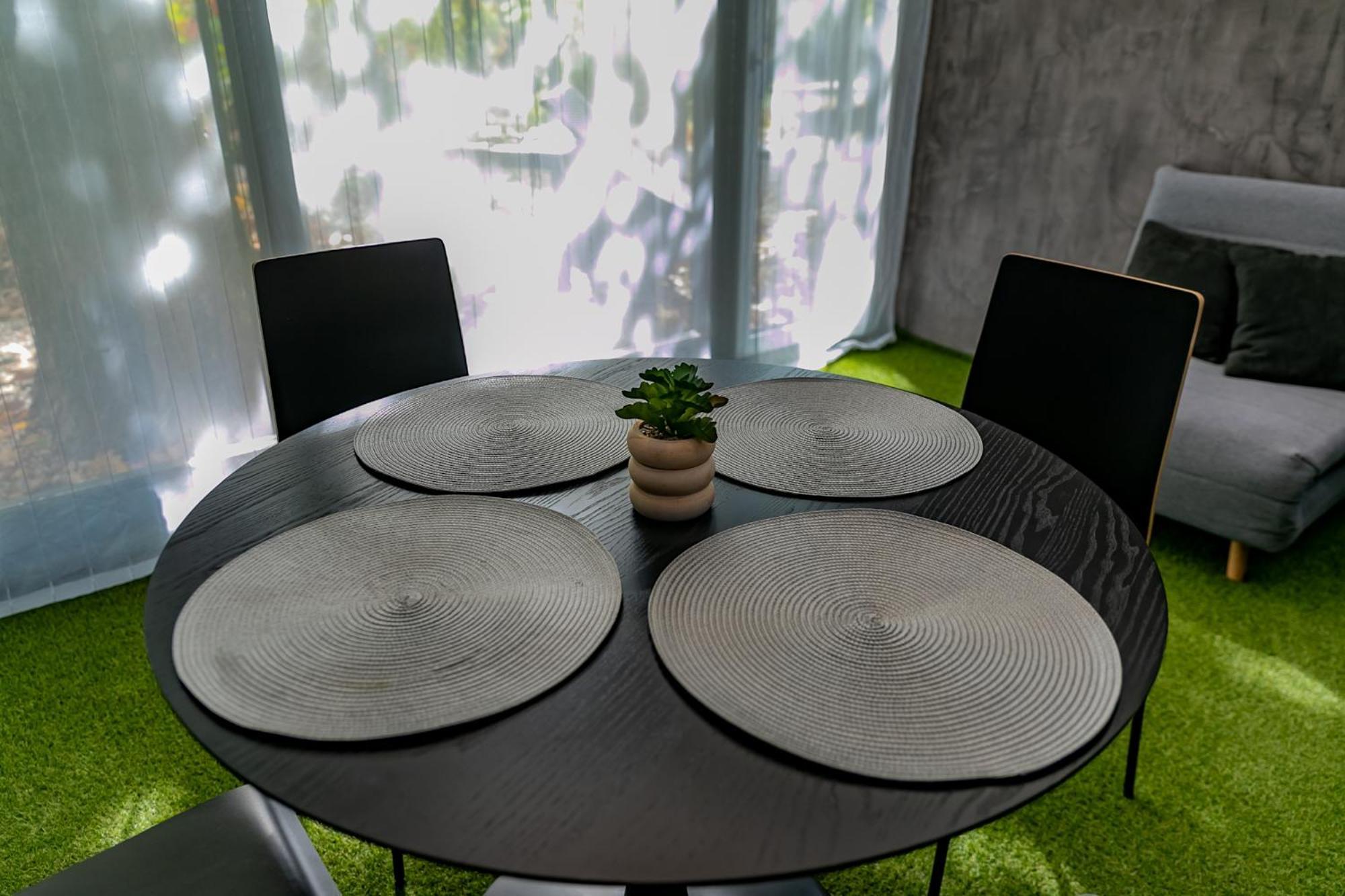 Motel1- A Megfizetheto Luxus! Dunaújváros Eksteriør billede